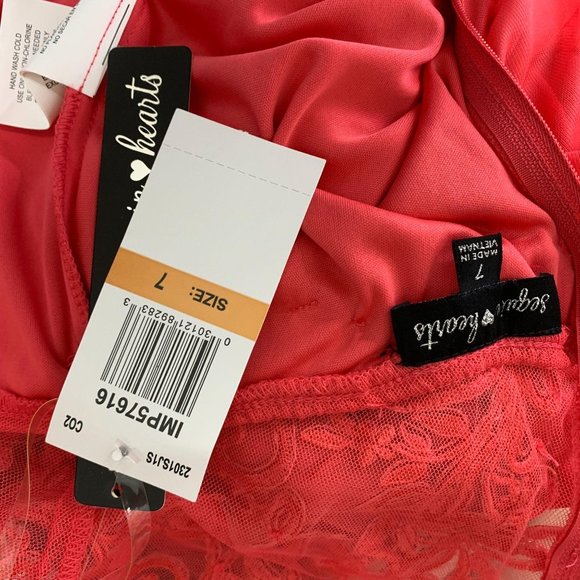 Sequin Hearts 7 NWT Dress Formal V-Neck Sleeveless - Picture 3 of 11